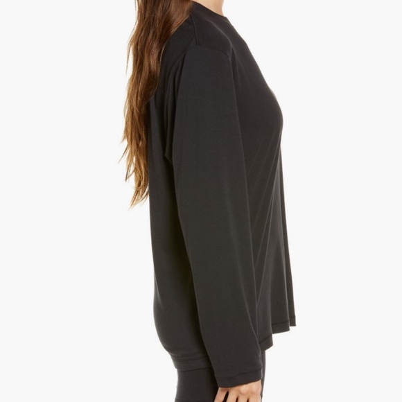 SKIMS Boyfriend Long Sleeve T-Shirt | Onyx - Picture 2 of 16